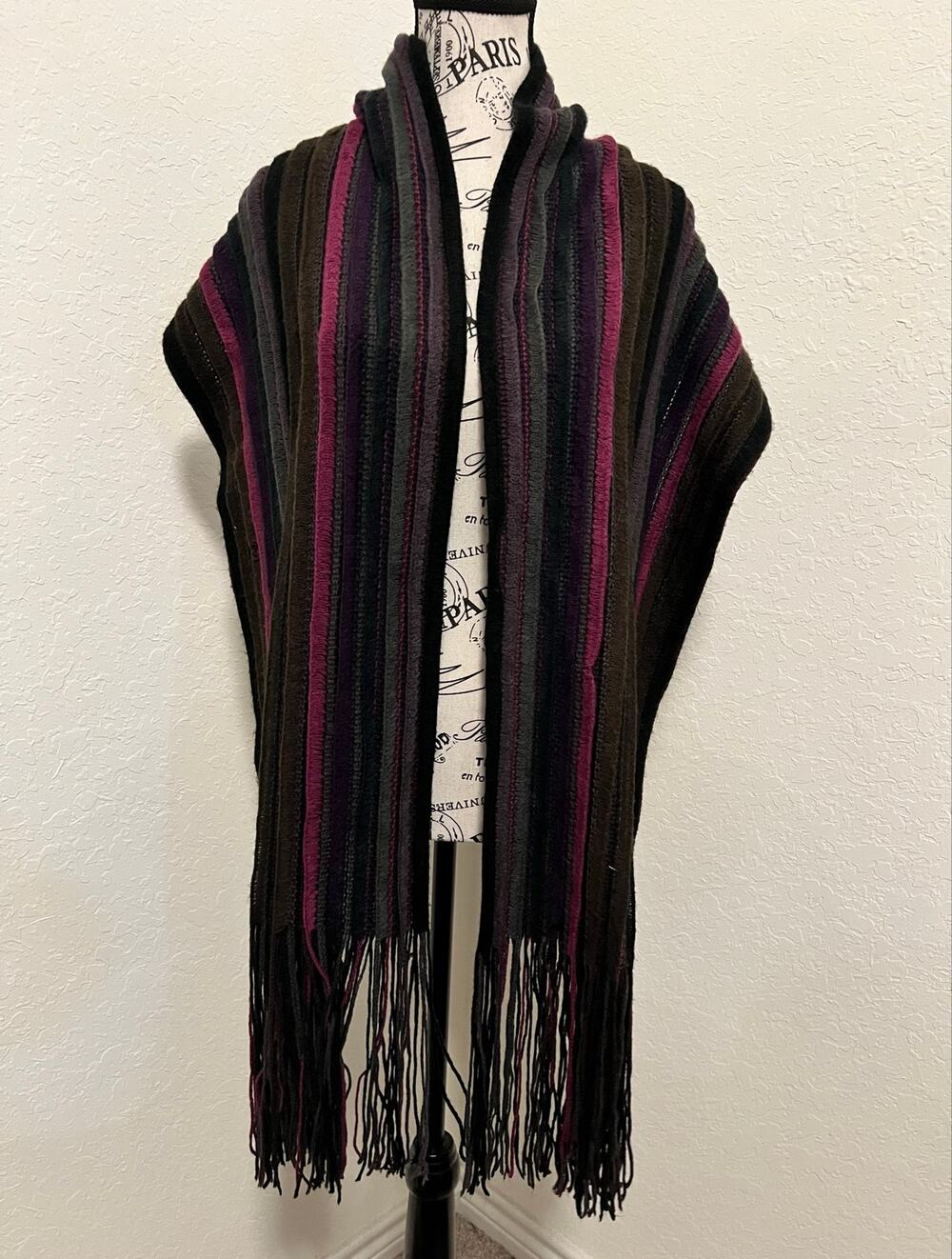 Simply Vera Wang Scarf Knit Vertical Striped Shawl Fringe Trim Winter Warm Cozy